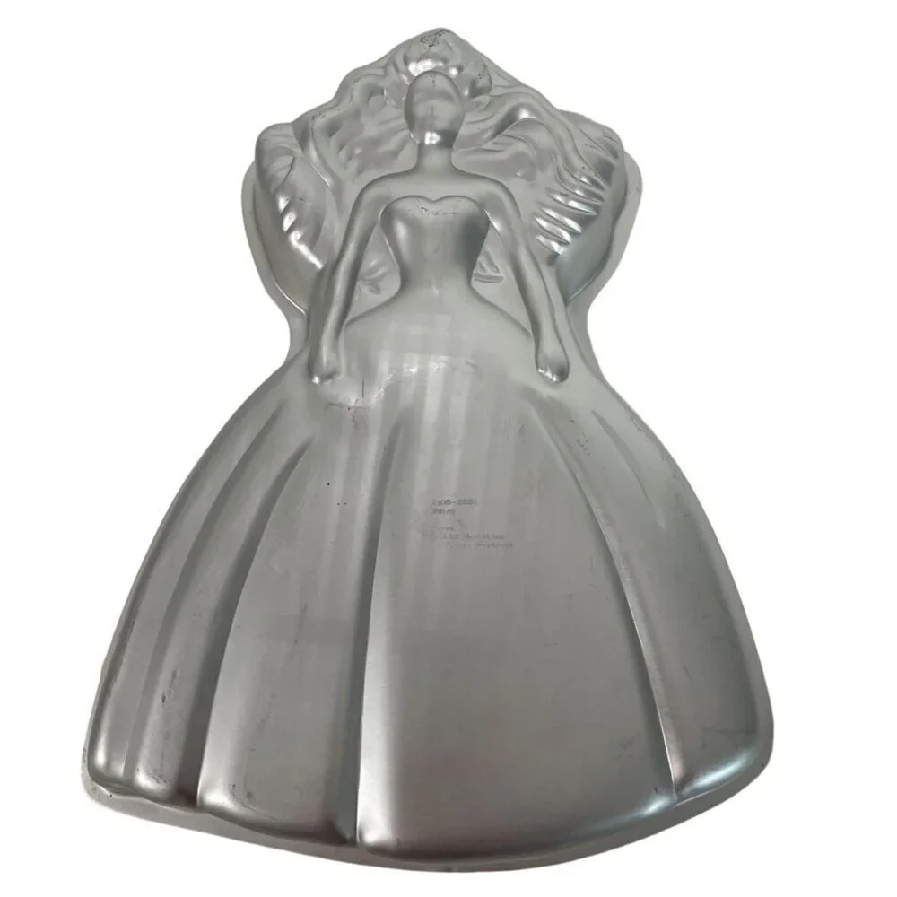 Wilton Princess Barbie 1992 Full Body Cake Pan Mold 2105-2551